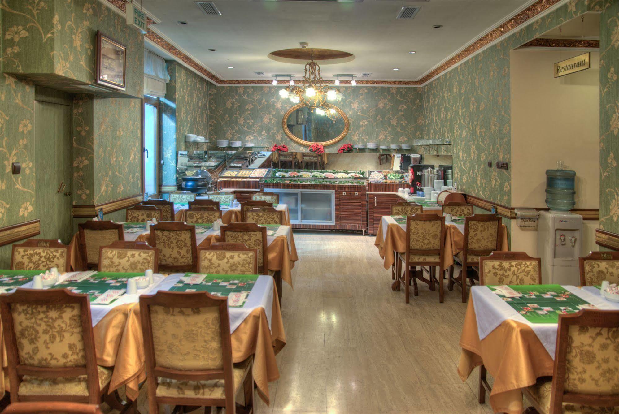 Nil Hotel Istanbul Exterior foto
